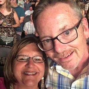 Meet your Posher, Vicki